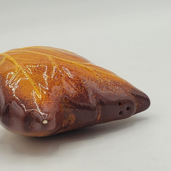 Better Homes Gardens Maple Leaf Salt Pepper Shakers Thanksgiving Autumn Decor - Picture 6 of 11